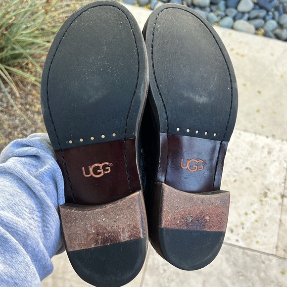 Rare UGG W Castille zip-up boots, like new - Picture 7 of 16